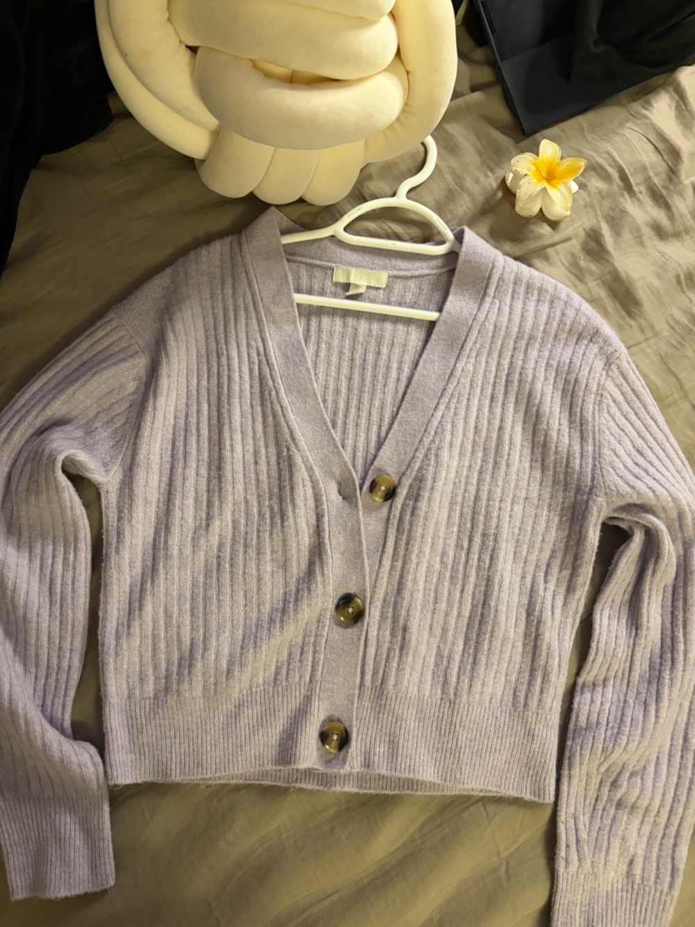 H&M Light Lavender Ribbed V-Neck Button Cardigan